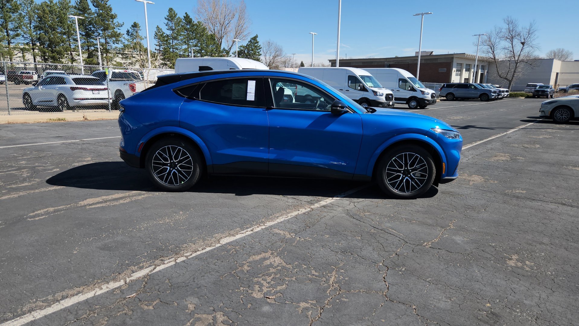 New 2026 Velocity Blue Metallic Ford Premium image 18