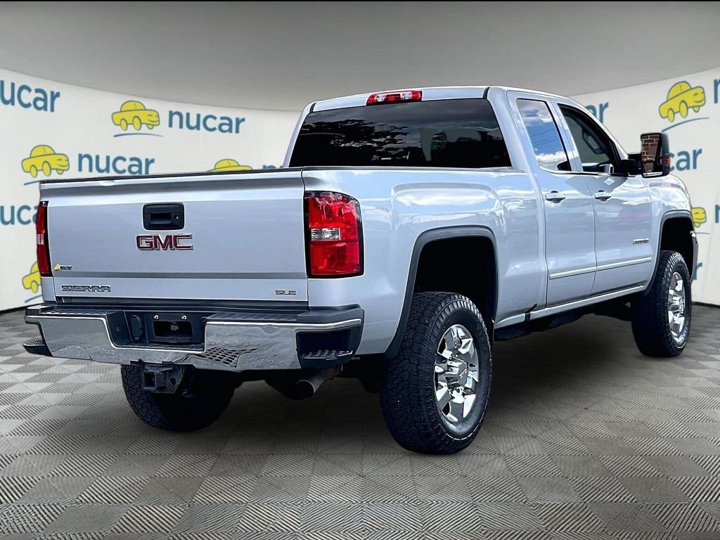 Used 2017 Silver GMC SLE image 6