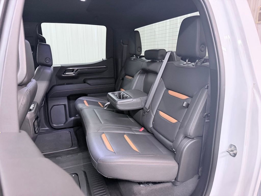 Used 2023 White GMC AT4 image 38
