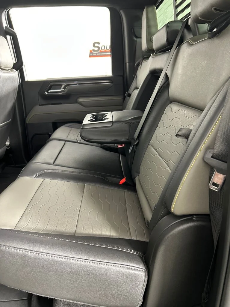 Used 2024 Gray Chevrolet ZR2 image 19