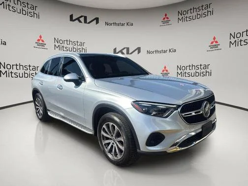 Used 2023 Silver Mercedes-Benz GLC 300 image 10