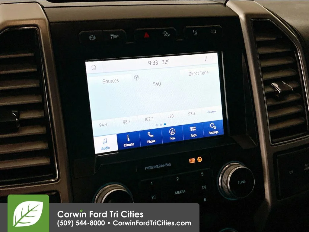 Used 2020 Oxford White Ford Platinum image 21