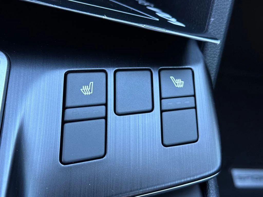 New 2026 Black Kia LX image 29