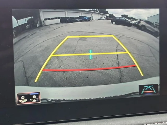 Used 2022 White Lexus 500 Base image 17