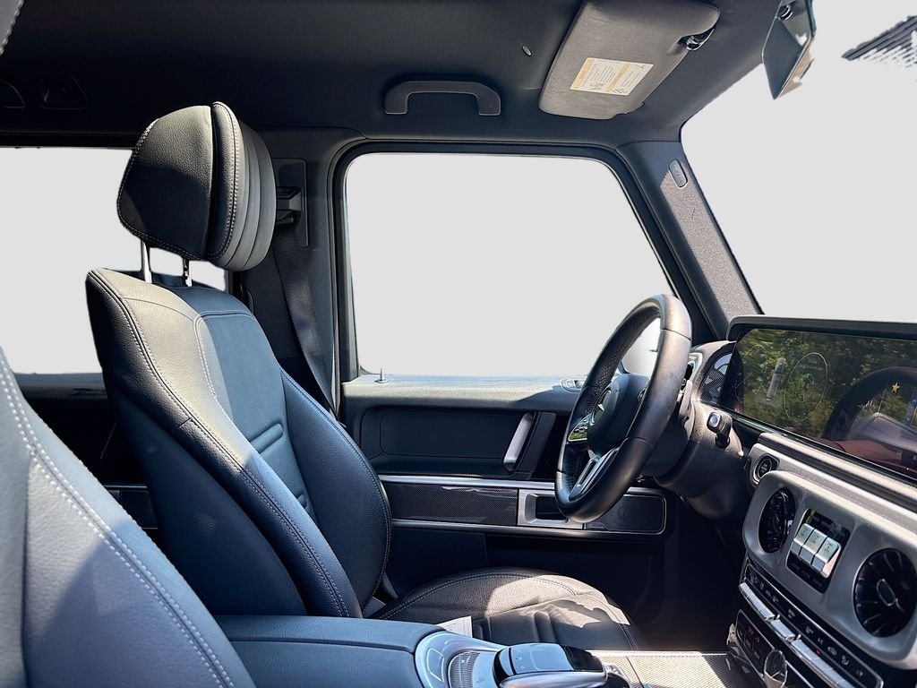 Used 2021 Indium Gray Metallic Mercedes-Benz G 550 image 25