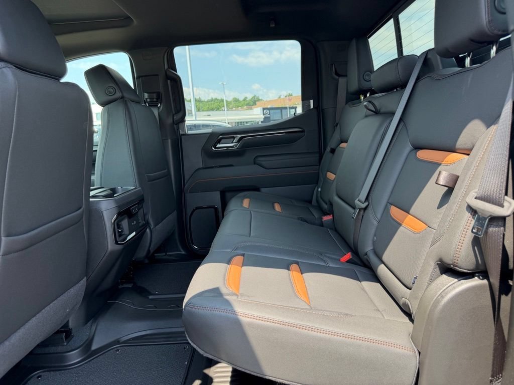 2026 GMC Sierra 1500 AT4 - Photo 6