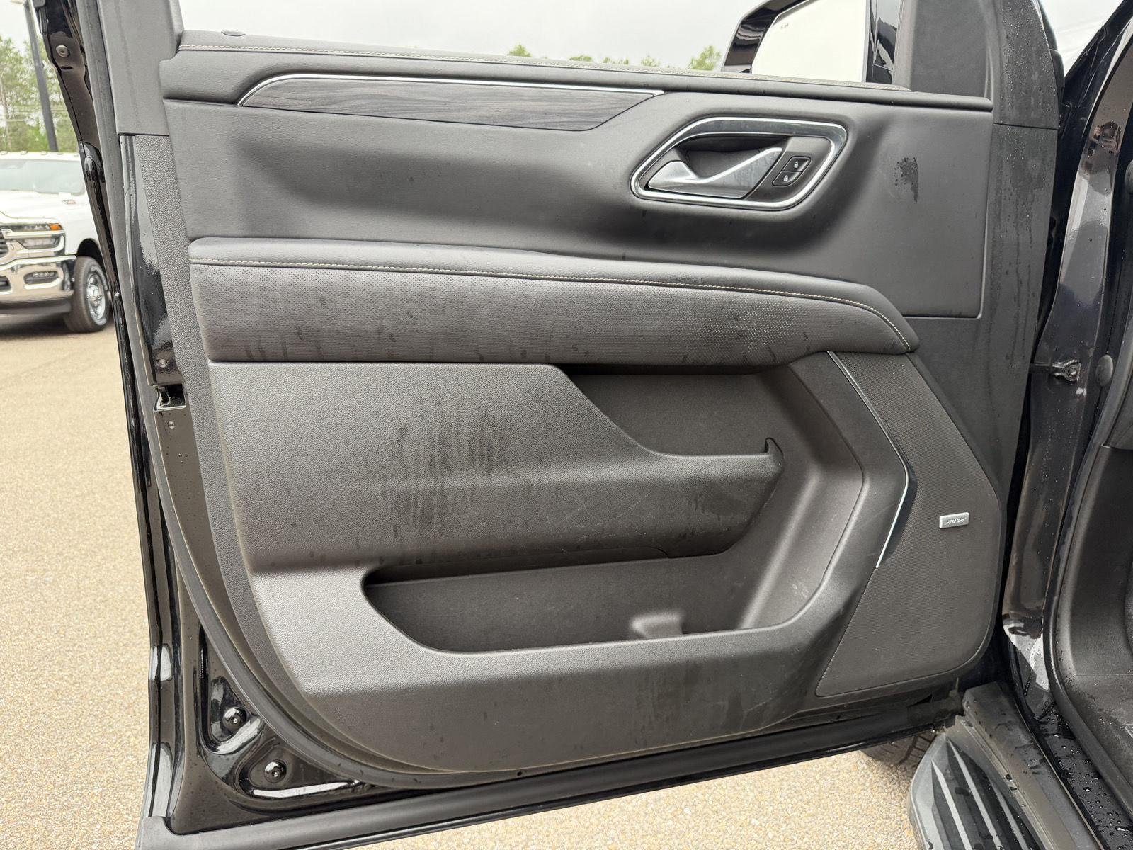 Used 2022 Onyx Black GMC SLT image 15