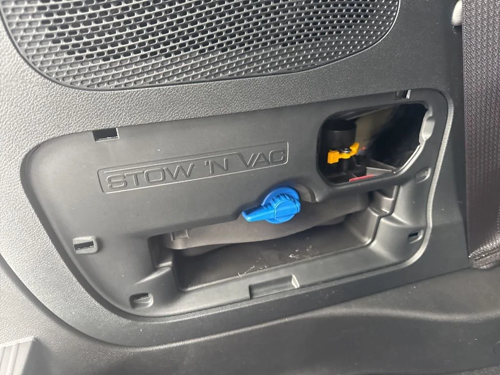 2026 Chrysler Pacifica Pinnacle - Photo 49