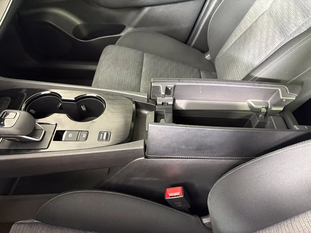 Used 2023 Silver Nissan SV image 30