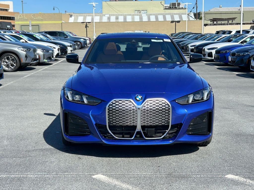 New 2026 Portimao Blue Metallic BMW eDrive40 image 8