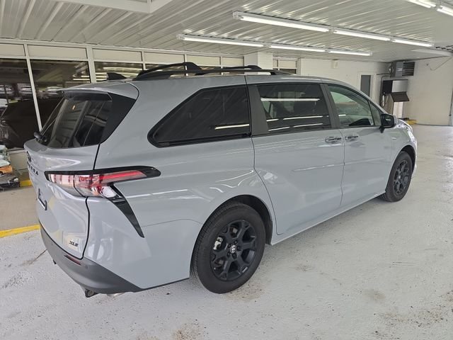 Used 2025 Silver Toyota Woodland Edition image 6