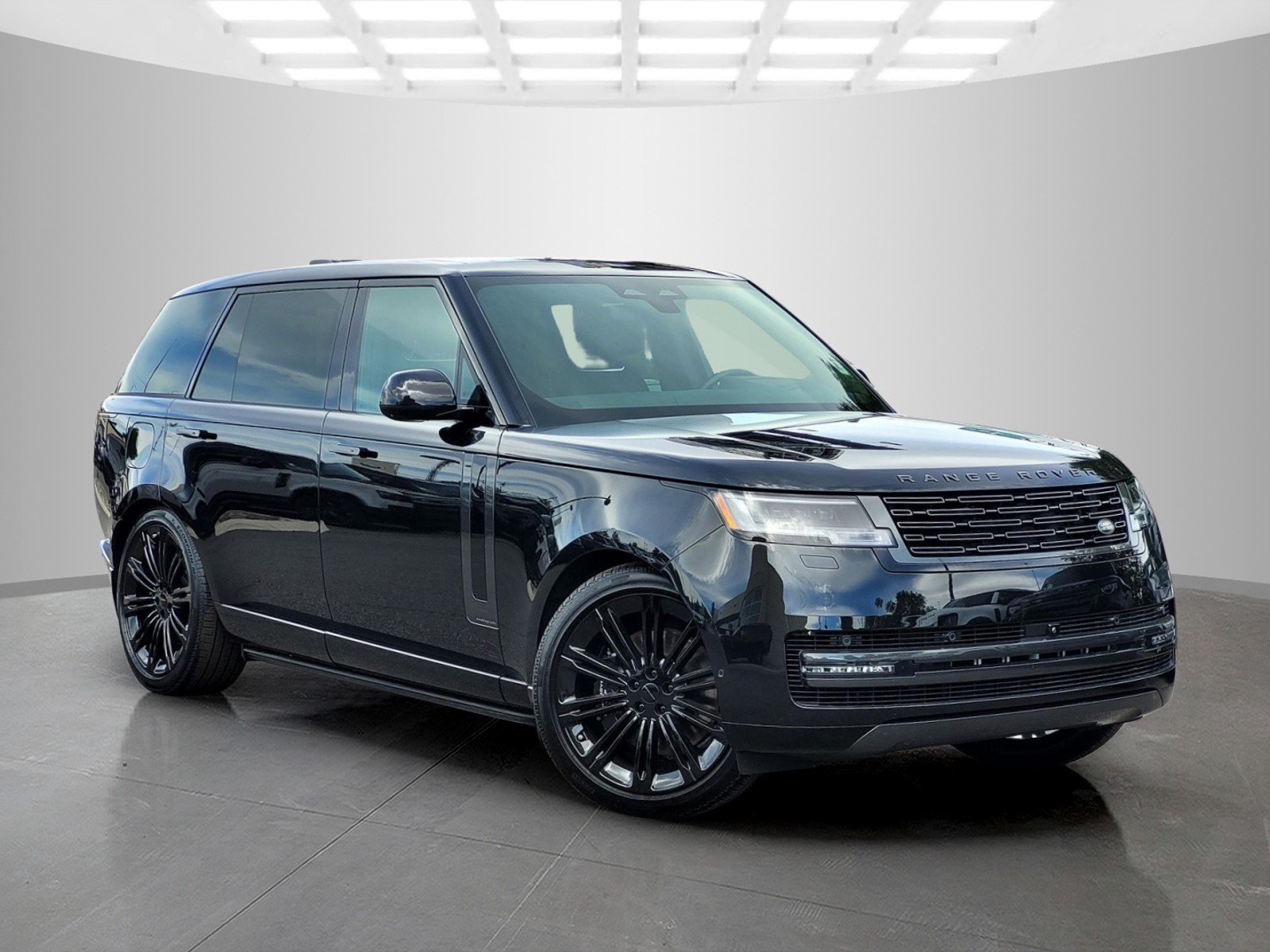 New 2026 Santorini Black Land Rover Autobiography image 8