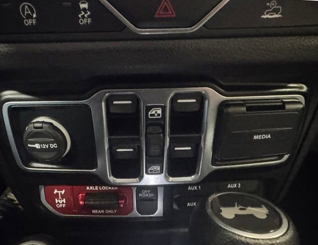 2024 Jeep Wrangler 4-Door Willys - Photo 25