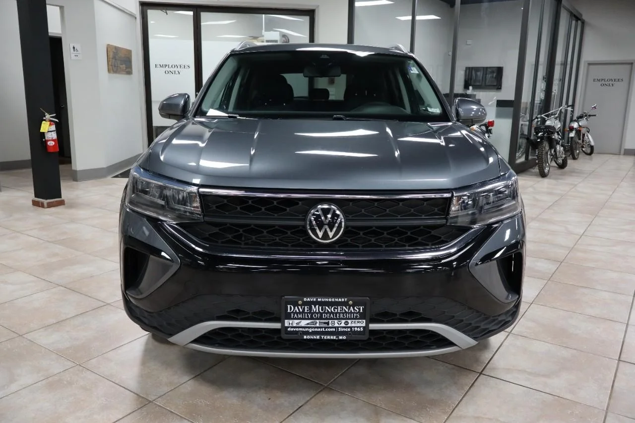 Used 2022 Platinum Gray Metallic Volkswagen 1.5T SE 4Motion image 8