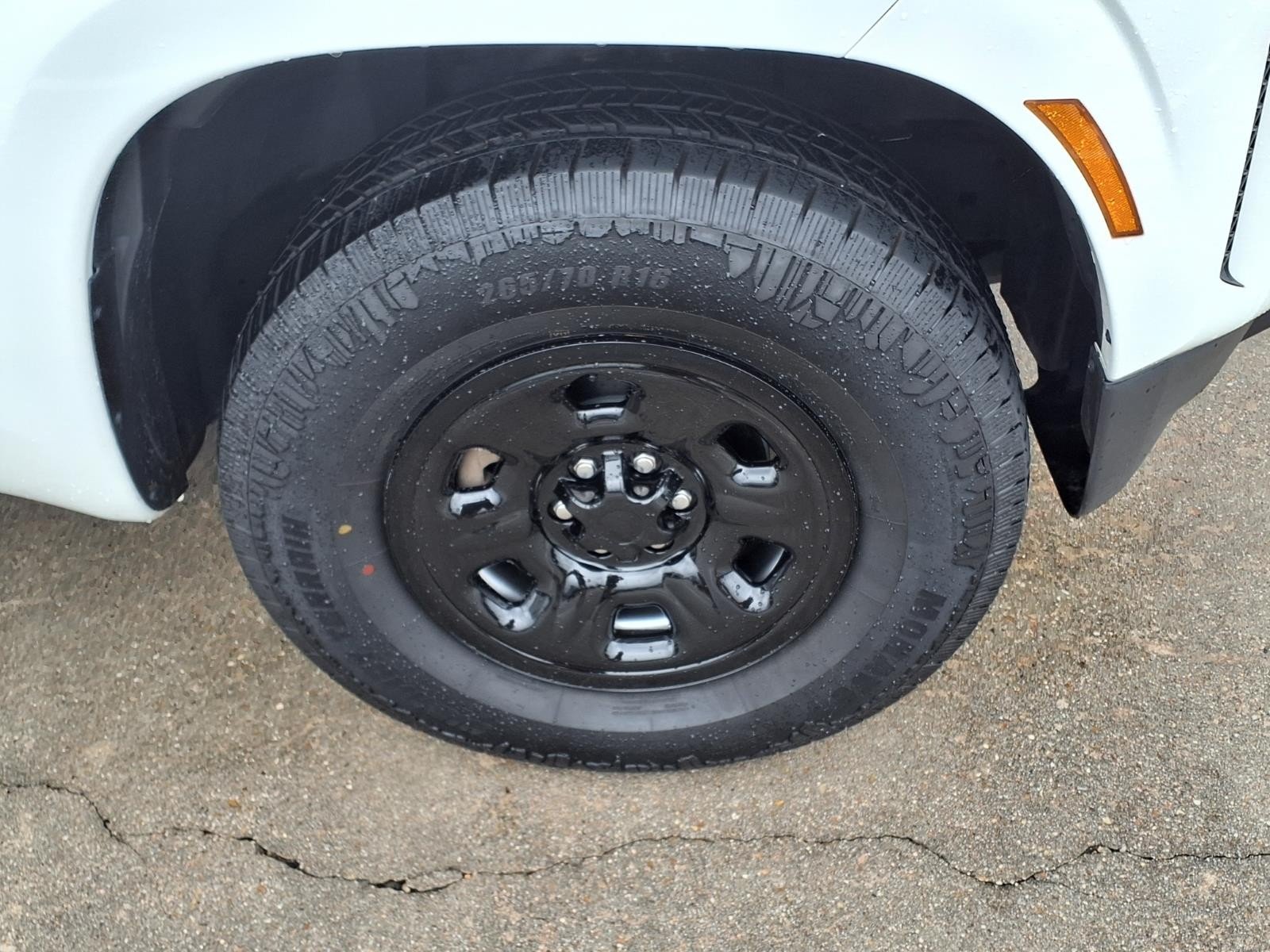 2024 Nissan Frontier S - 8
