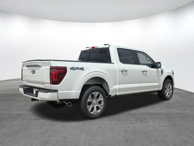 New 2026 Star White Metallic Tri-Coat Ford Platinum® image 2