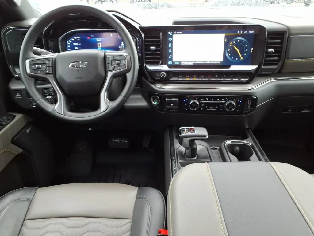 2024 Chevrolet Silverado 1500 ZR2 - Photo 11