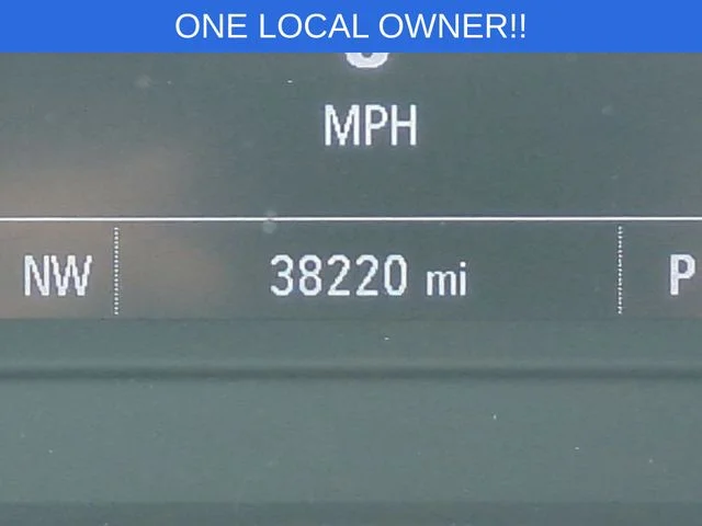 Used 2022 White Chevrolet LS image 22