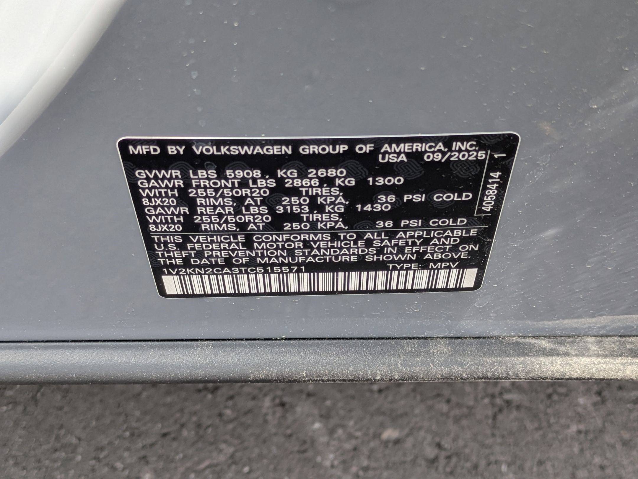 New 2026 Pure Gray Volkswagen 2.0T SE w/Technology image 16