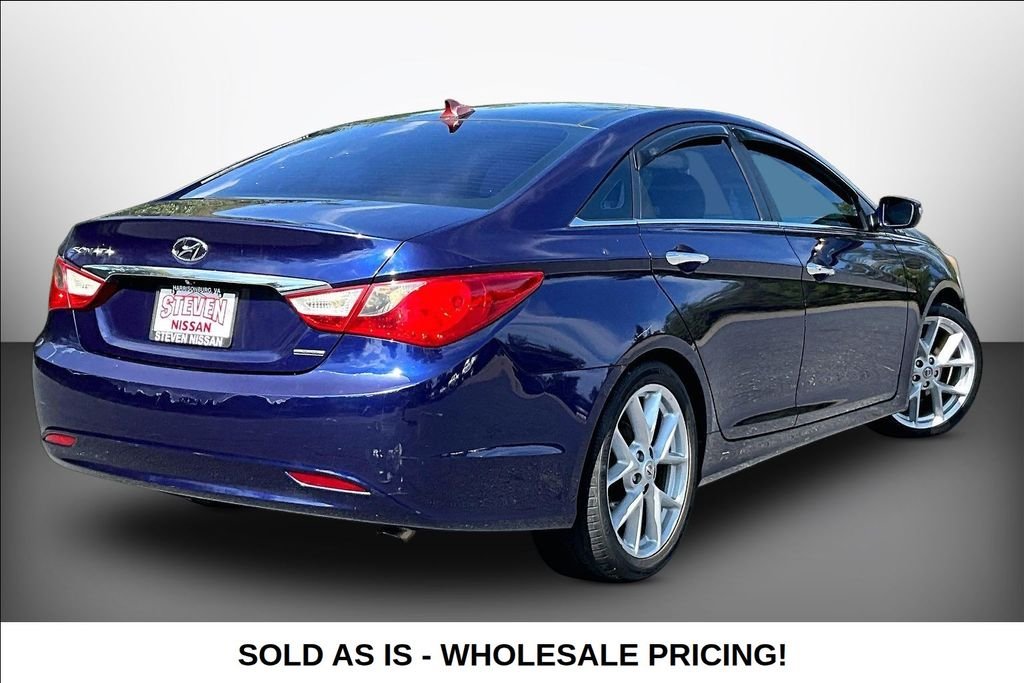 Used 2012 Blue Hyundai Limited image 6