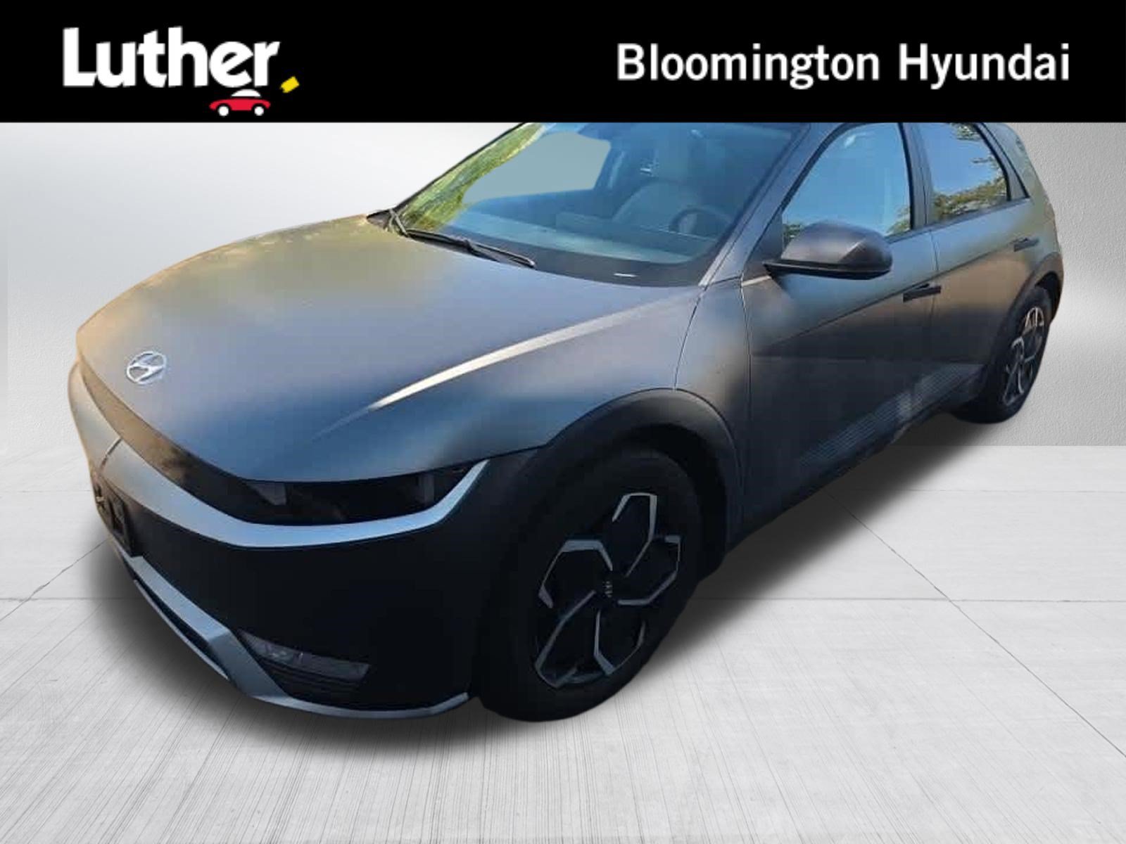 Certified Used 2023 Shooting Star (Matte Gray) Hyundai SEL image 1