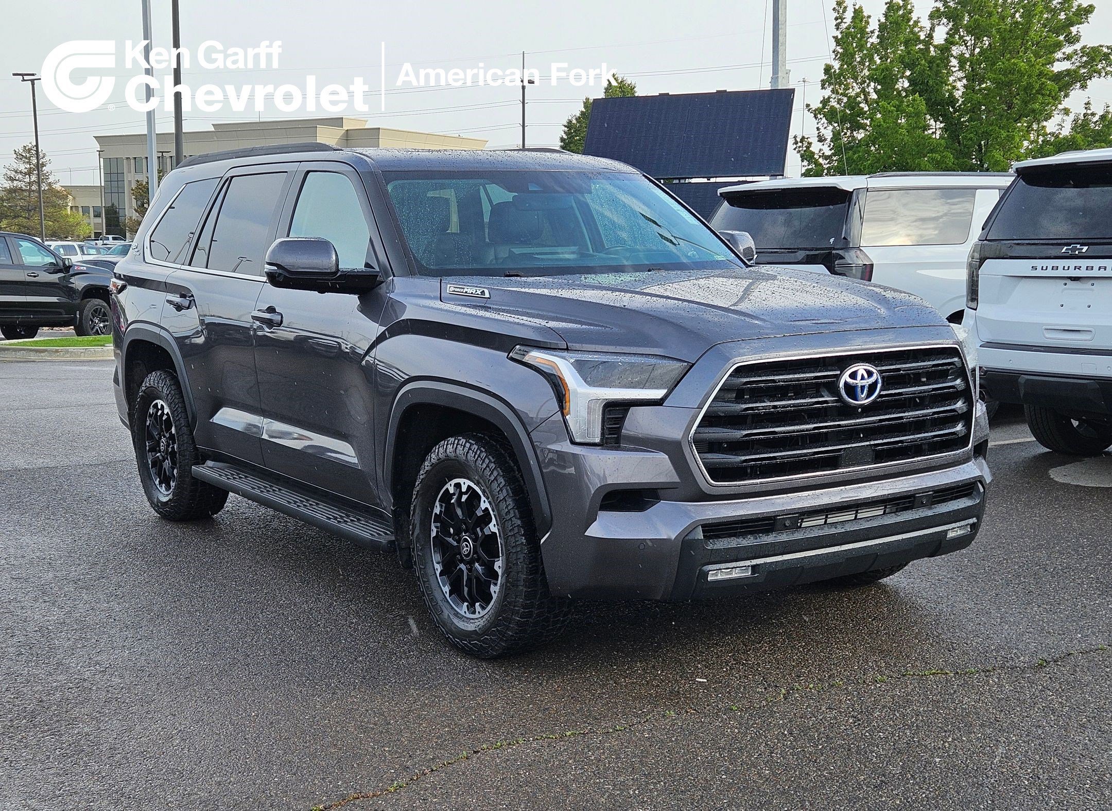 2024 Toyota Sequoia SR5 4WD i-FORCE MAX Hybrid's photo