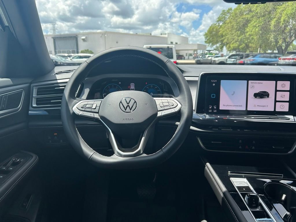 New 2026 Silver Volkswagen 2.0T SE w/Technology image 52