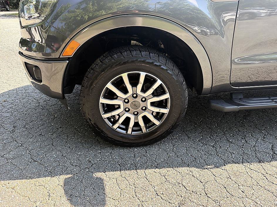 Used 2019 Magnetic Ford LARIAT image 8