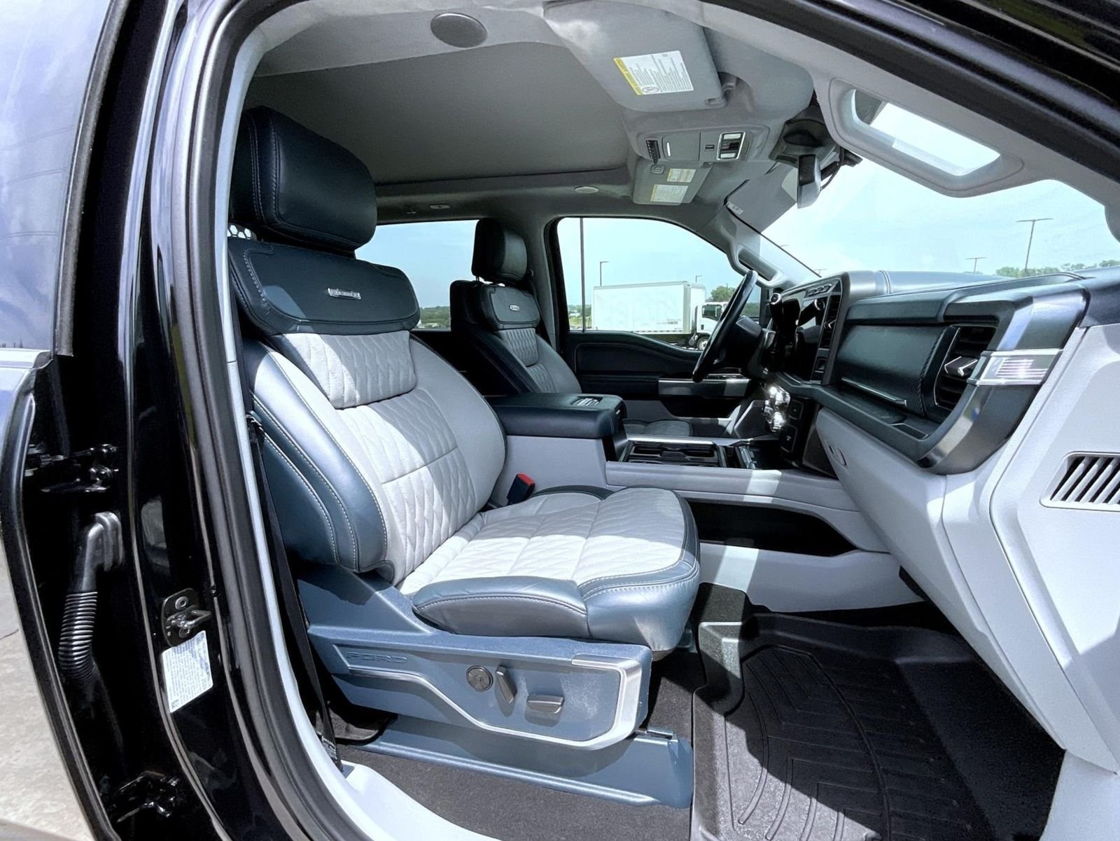 Used 2024 Black Ford Limited image 16