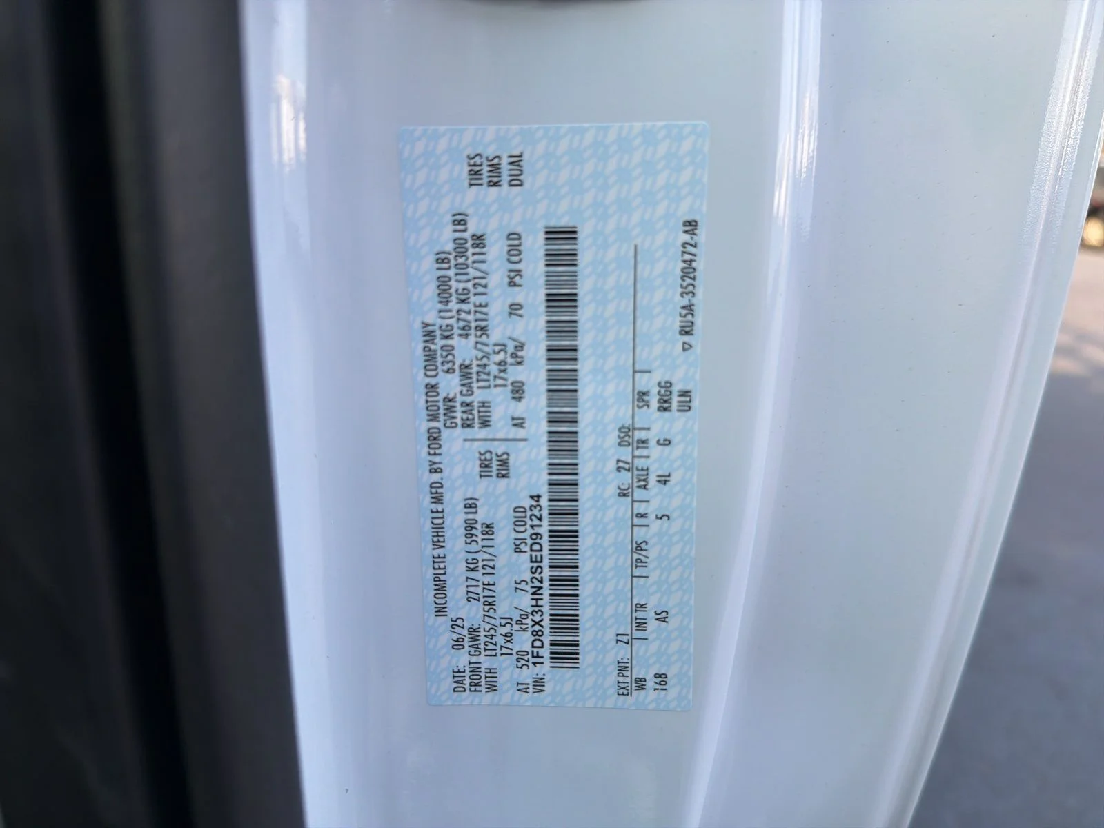 New 2025 White Ford XL image 19