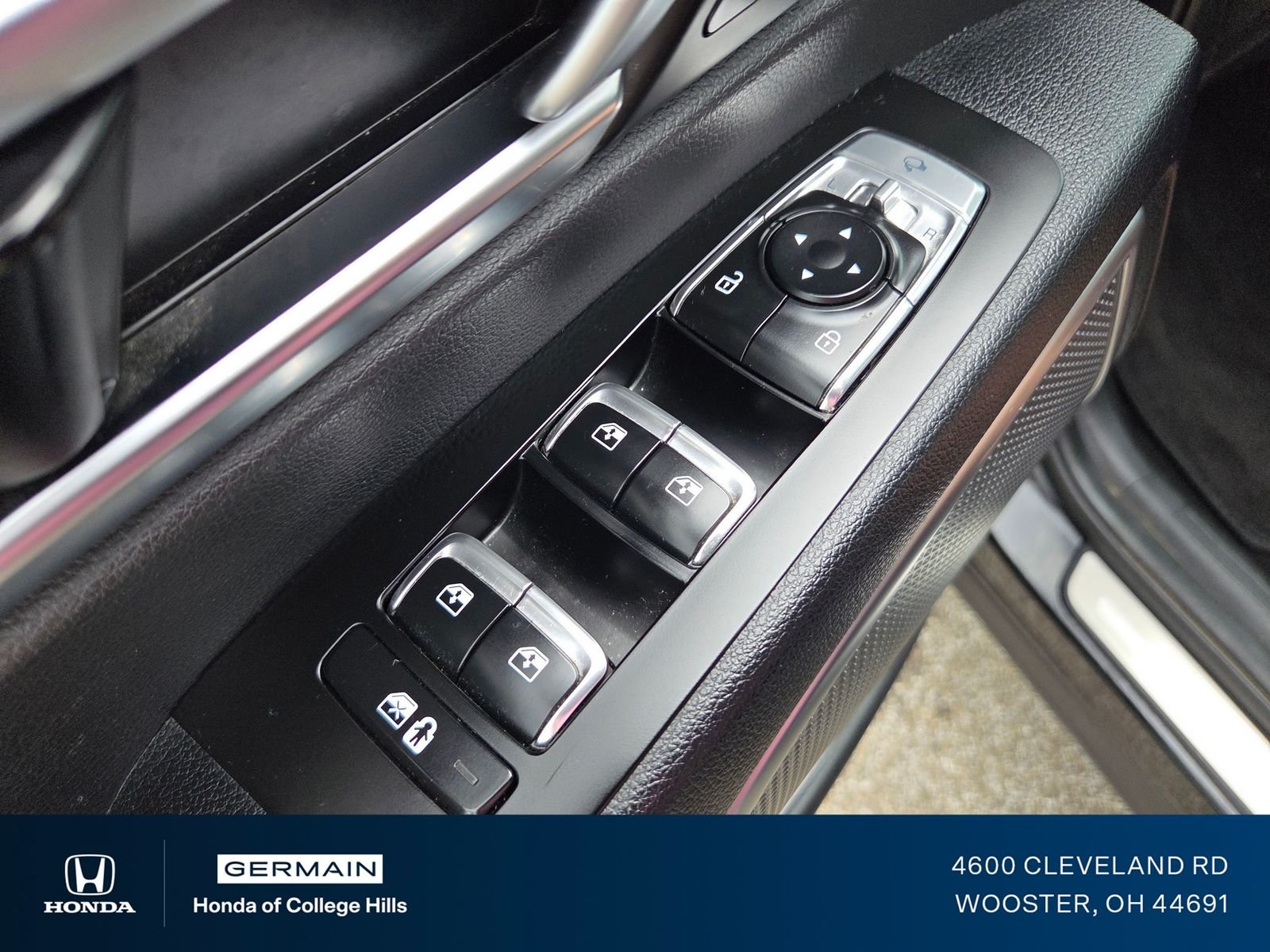 Used 2023 Ebony Black Kia SX image 30