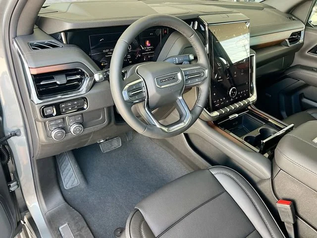 2026 GMC Yukon XL Denali - Photo 6