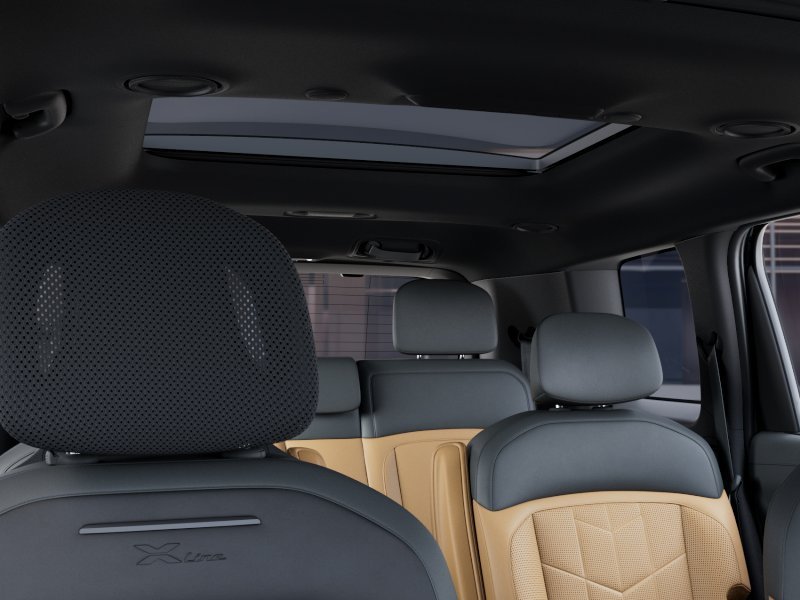 New 2027 Black Jade Green Kia X-Line SX image 27
