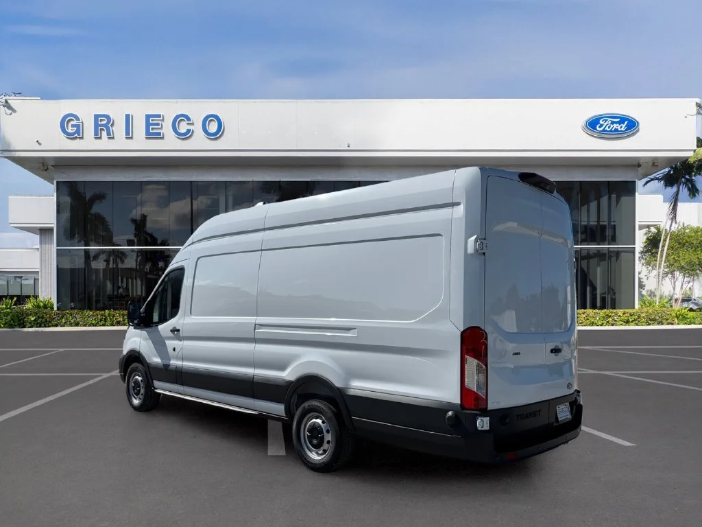 New 2027 White Ford Base image 5