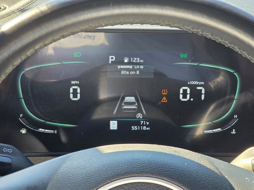 Used 2023 Red Kia X-Line image 7