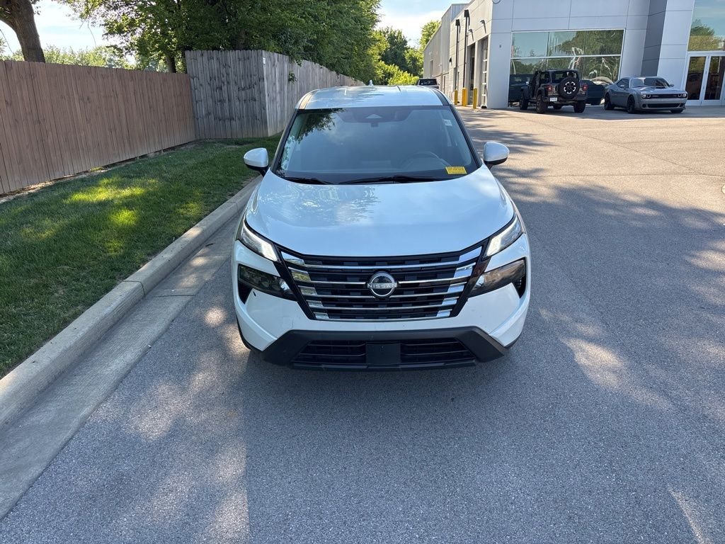 Certified Used 2024 White Nissan SV image 8