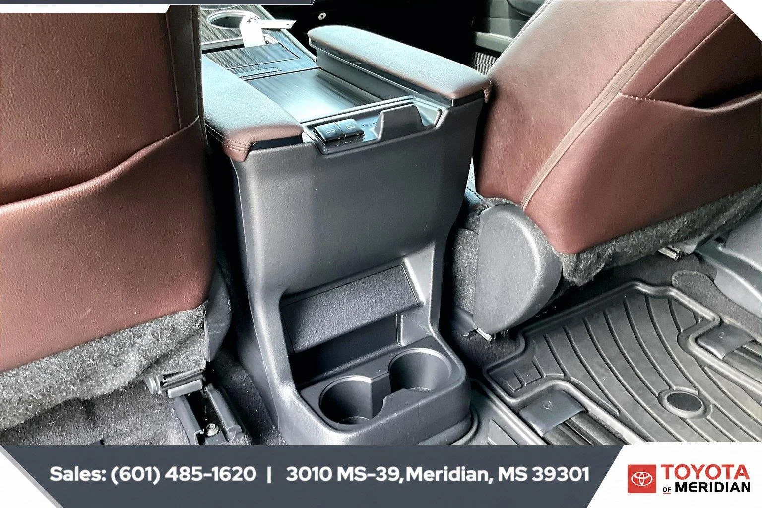 Used 2024 Windchill Pearl Toyota Platinum image 25