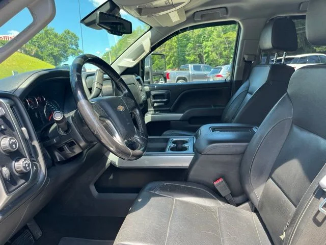 Used 2017 White Chevrolet LTZ image 7