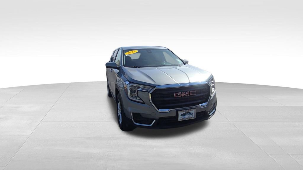 Used 2023 GMC Terrain SLE with VIN 3GKALTEG0PL188474 for sale in Lewistown, MT