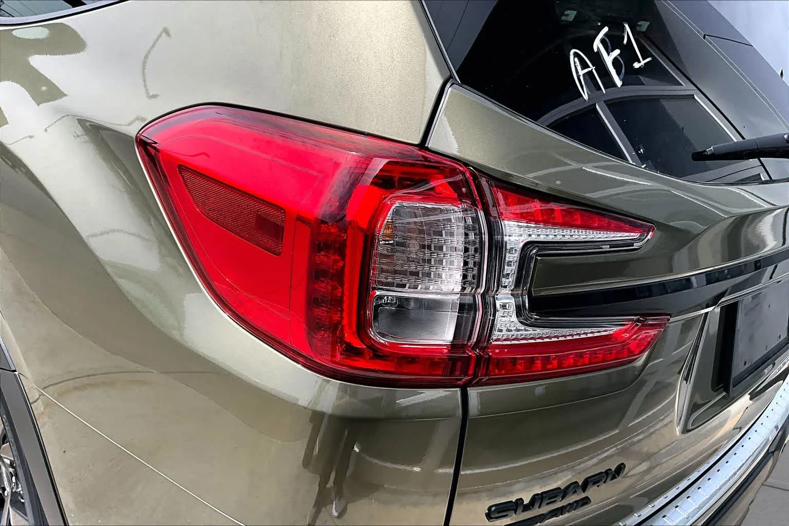 New 2026 Autumn Green Metallic Subaru Premium image 15