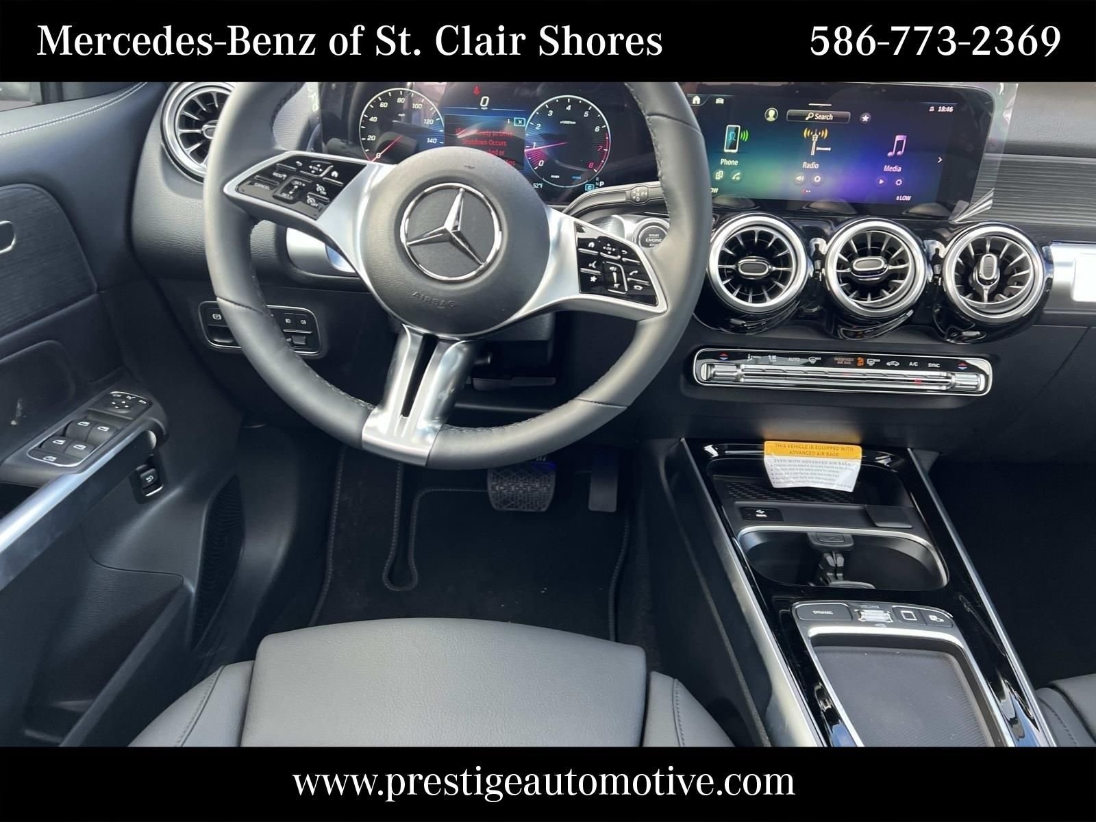 Used 2026 Black Mercedes-Benz GLB 250 image 17