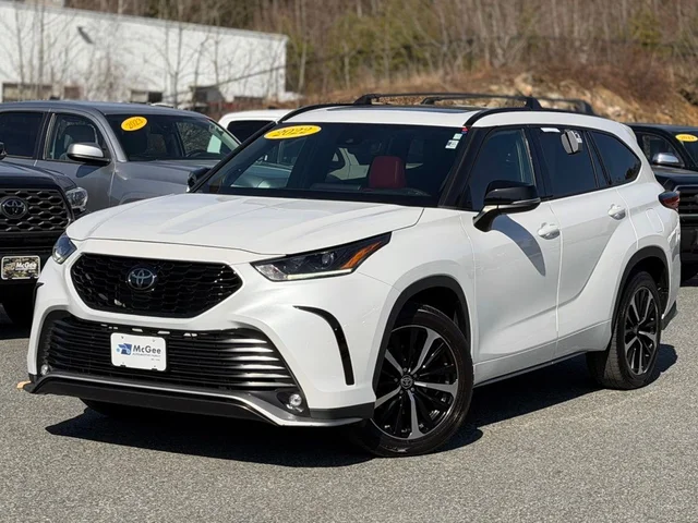 2022 Toyota Highlander XSE