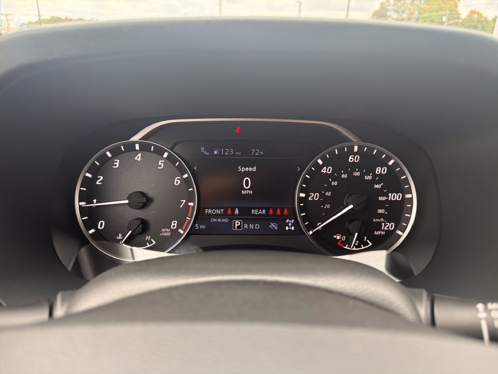 New 2027 White Nissan SV image 10