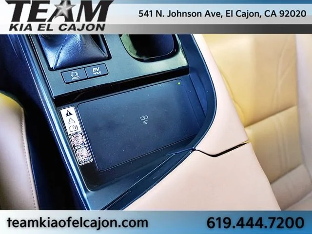 Used 2024 White Lexus 300h Ultra Luxury image 36