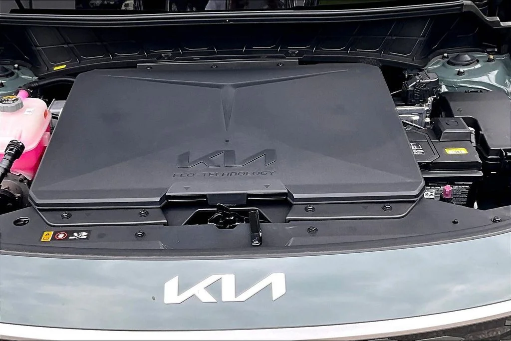 New 2026 Cityscape Green Kia WIND image 12