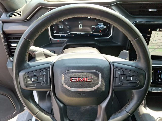 Used 2023 White GMC AT4 image 21