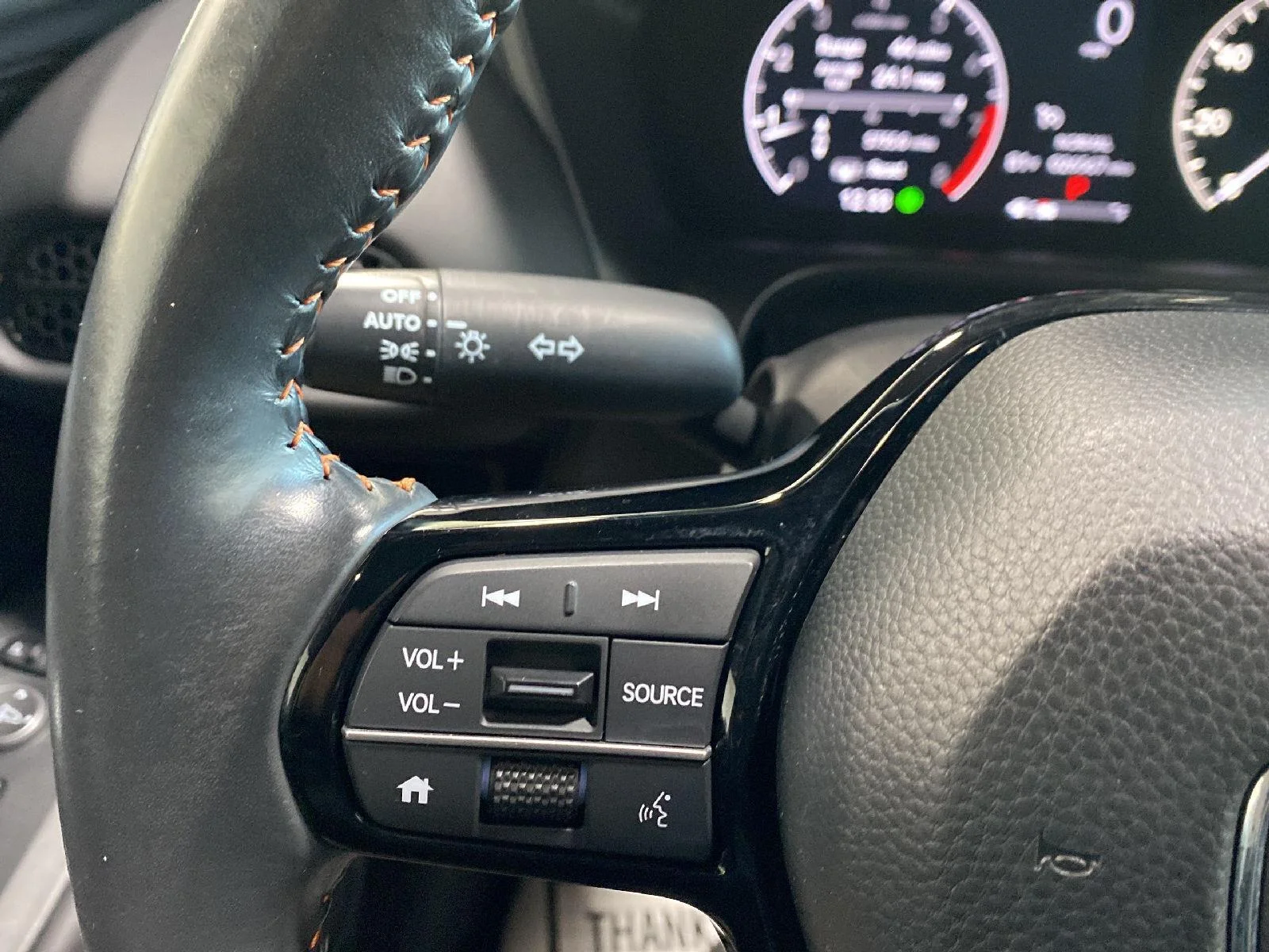 Used 2024 Urban Gray Pearl Honda Sport image 25
