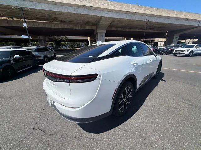 Used 2023 White Toyota XLE image 6
