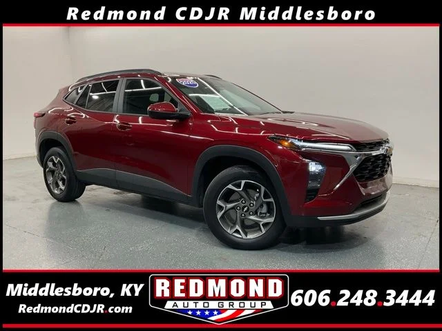 2025 Chevrolet Trax LT's photo