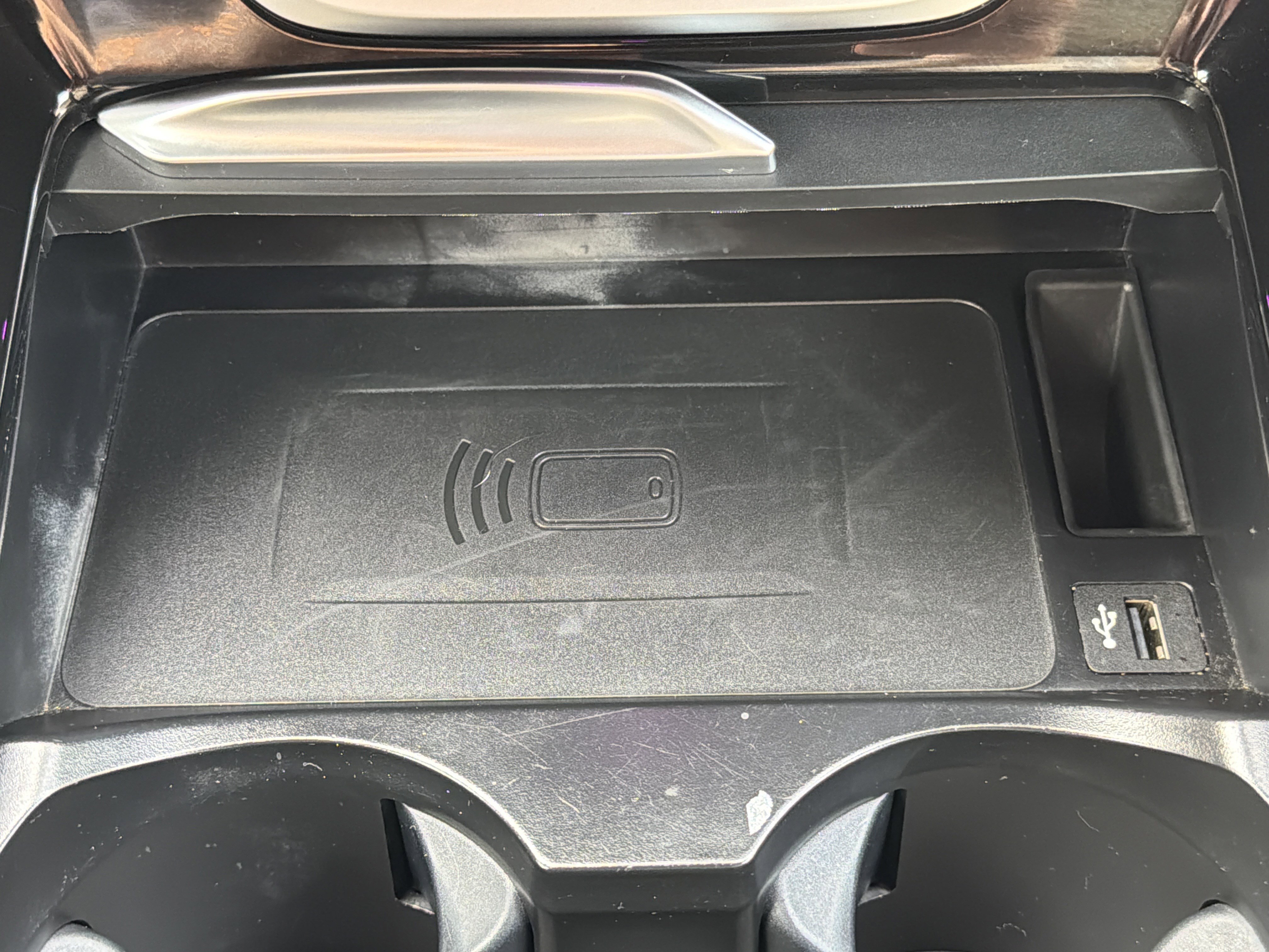 Certified Used 2025 Black Sapphire Metallic BMW xDrive30i image 8